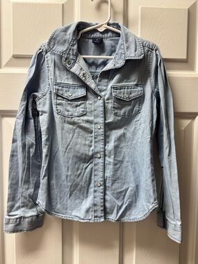 GAP KIDS Light Blue Denim Pearl Snap Shirt